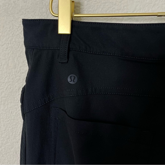 Lululemon City Sleek 5 Pocket 7/8 Pant Black Womens Size 12 - Picture 5 of 6
